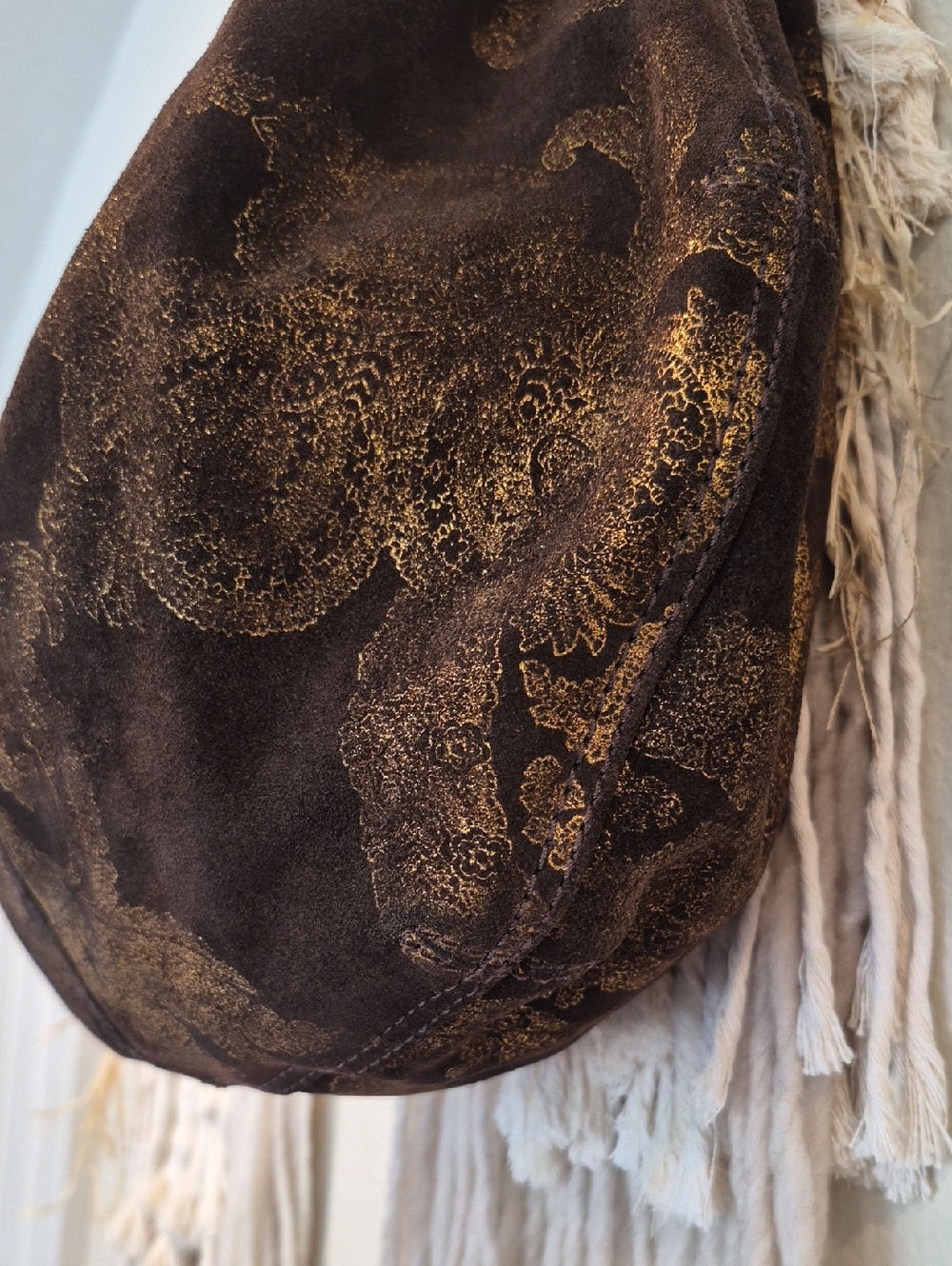 Lucky Brand Brown Suede & Gold Foilage Pleated Detail Bohemian Hobo Shoulder Bag - Picture 4 of 16